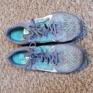 Nike zoom Winflo 5 size 7.5